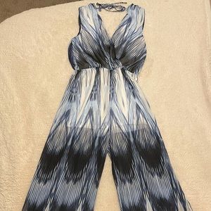 Brand Mind Code Boutique Women’s Blue Striped Jumpsuit